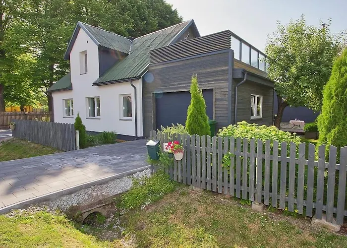 With Private Garden And Large Balcony Lejlighed *