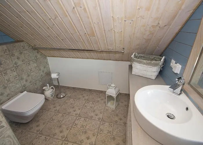 With Private Garden And Large Balcony * Pärnu